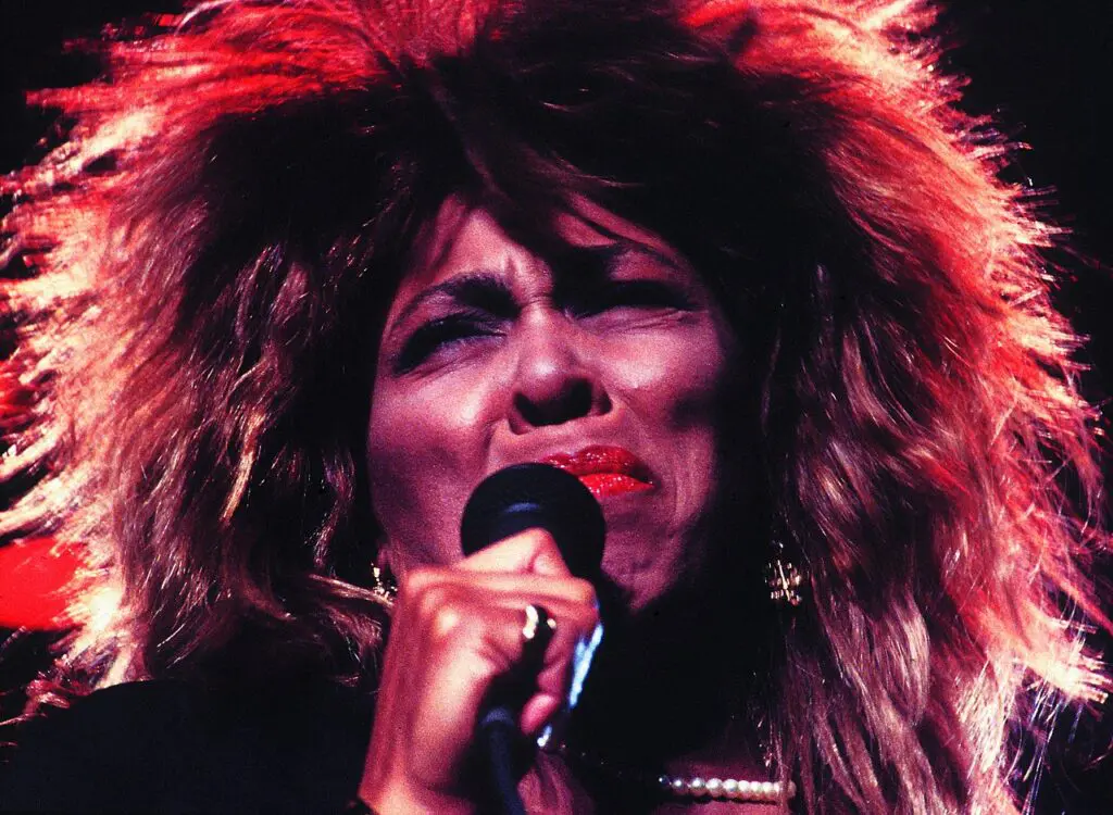 Tina turner: 7 canciones para recordar su carrera