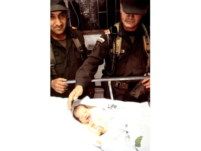 Un largo viaje hacia la noche bogotana, por Mario Mendoza Un largo viaje hacia la noche bogotana, por Mario Mendoza