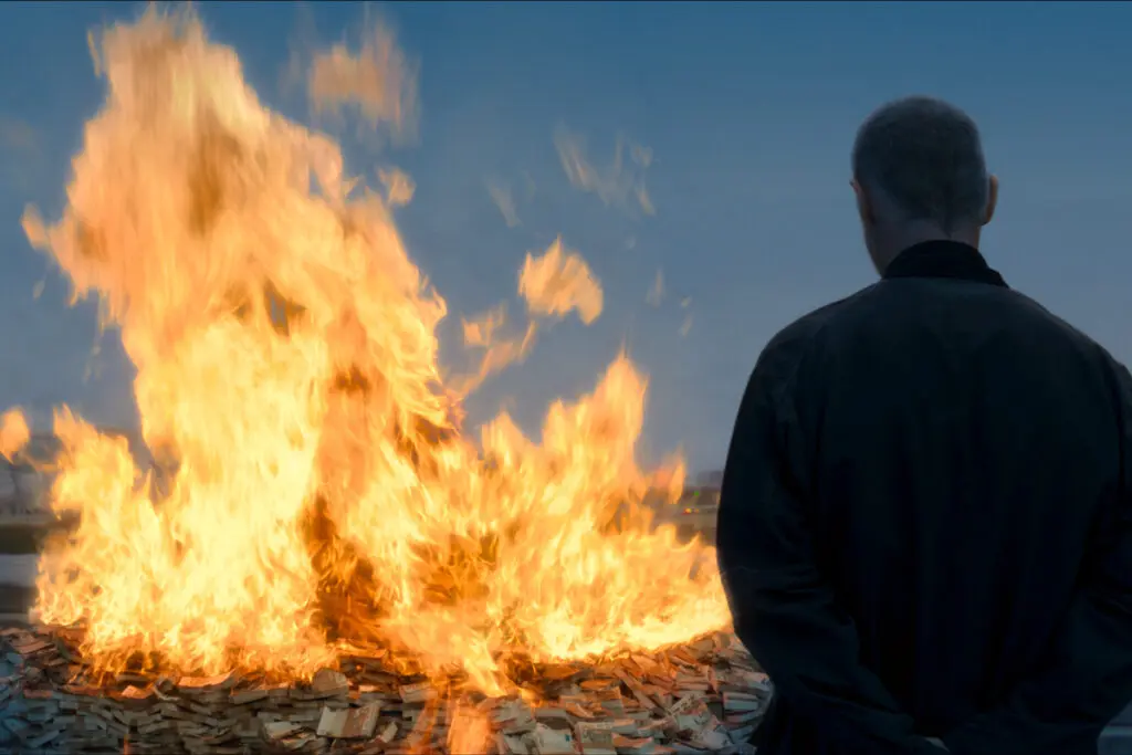 “cada episodio es una película”: howard overman habla sobre el desafío de crear parís bajo fuego