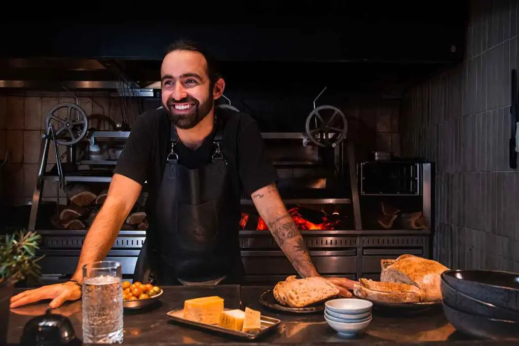Tres cuatro cinco steakhouse: el nuevo palacio de la buena carne en bogotá