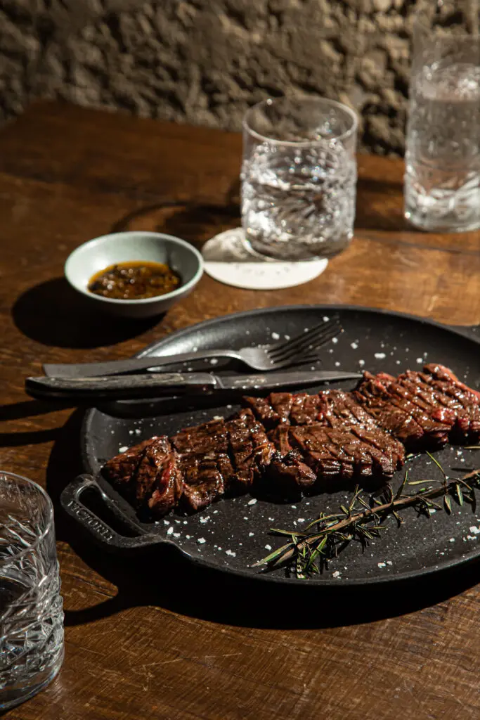 Tres Cuatro Cinco Steakhouse: el nuevo palacio de la buena carne en Bogotá