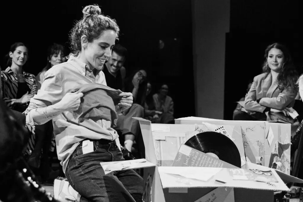 “todas las cosas maravillosas” de amalia andrade, una obra para reír y llorar Amalia andrade en todas las cosas maravillosas