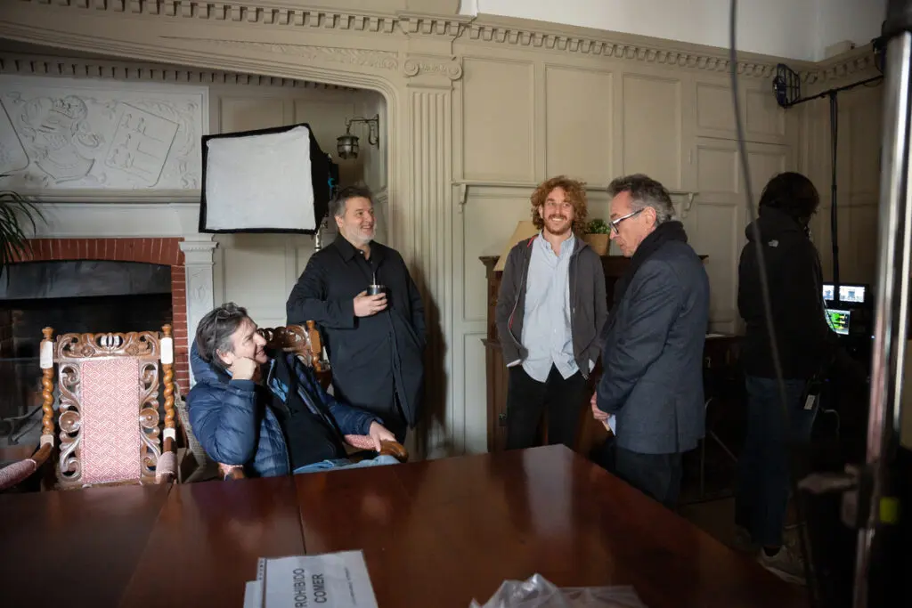 Andrés Duprat habla del detrás de cámara de la serie de Disney+: Bellas Artes