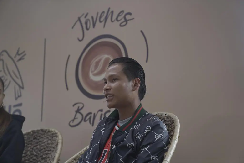 Víctimas y excombatientes aprenden para ser baristas con Nestlé Víctimas y excombatientes aprenden para ser baristas con Nestlé