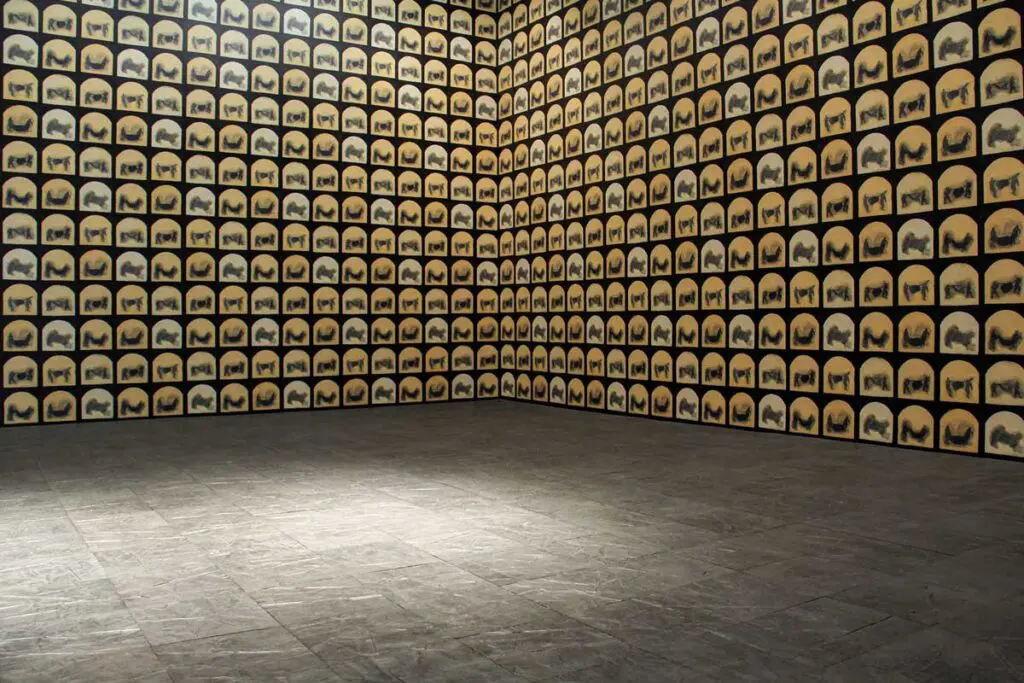 Falleció la artista Beatriz González, una gigante del arte colombiano Cinta amarilla Bruma