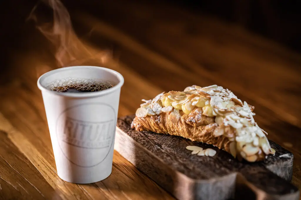 La cadena de hoteles que le rinde homenaje al Croissant