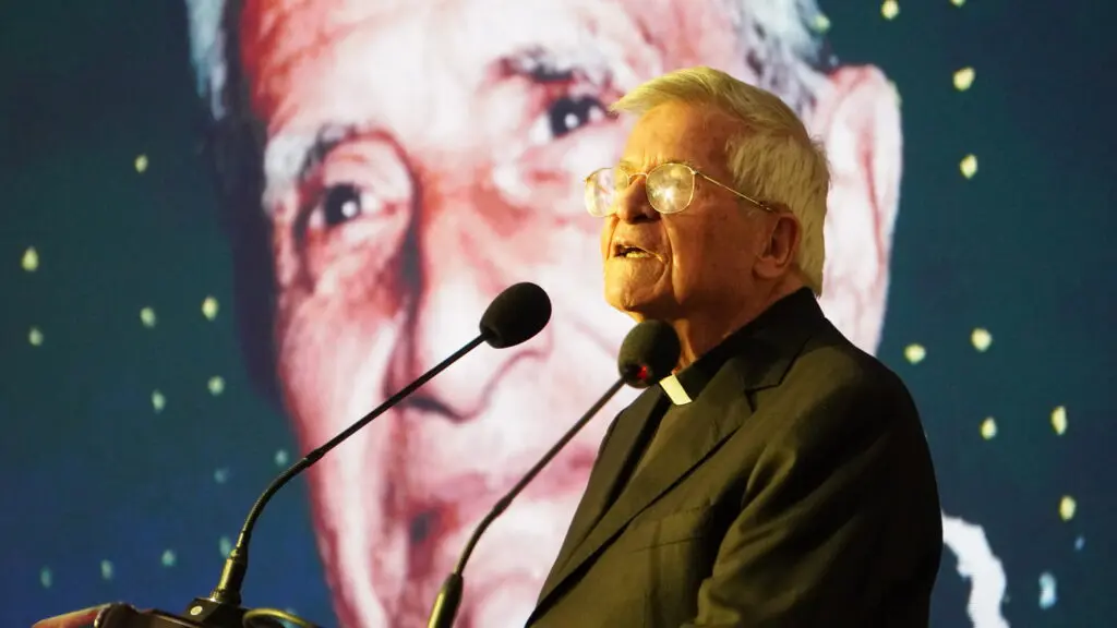 El padre josé diego jaramillo: un hombre que conquistó corazones en sesenta segundos El padre josé diego jaramillo: un hombre que conquistó corazones en sesenta segundos