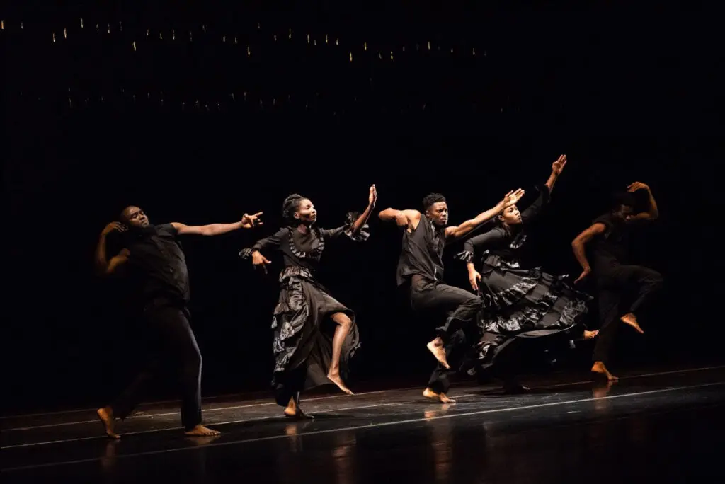 Bienal internacional de danza de cali