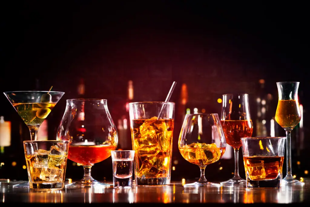 Ginebra de flores, brandy de uchuva y licor de maíz: el momento de los destilados locales Nixta licor méxico