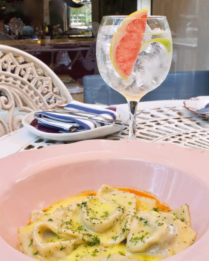 La ruta del gin and tonic en bogotá El bandido bistró