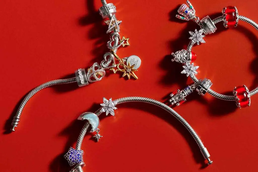 Be love de pandora: la magia del amor que captura la esencia de las festividades navideñas