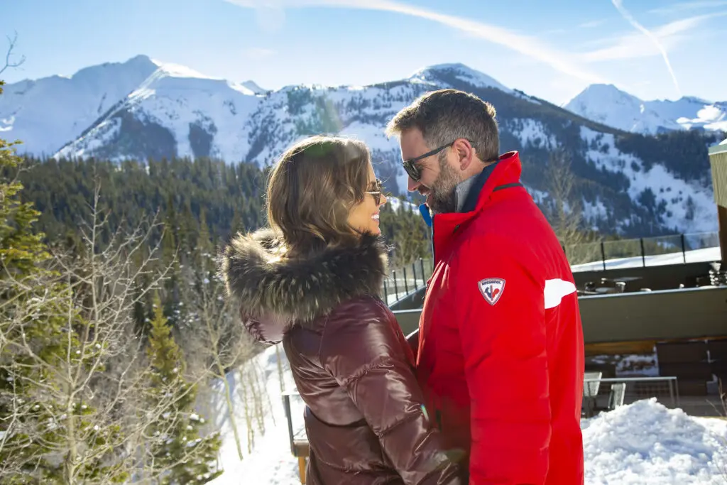 Romance en aspen snowmass: un idilio invernal en las montañas de colorado