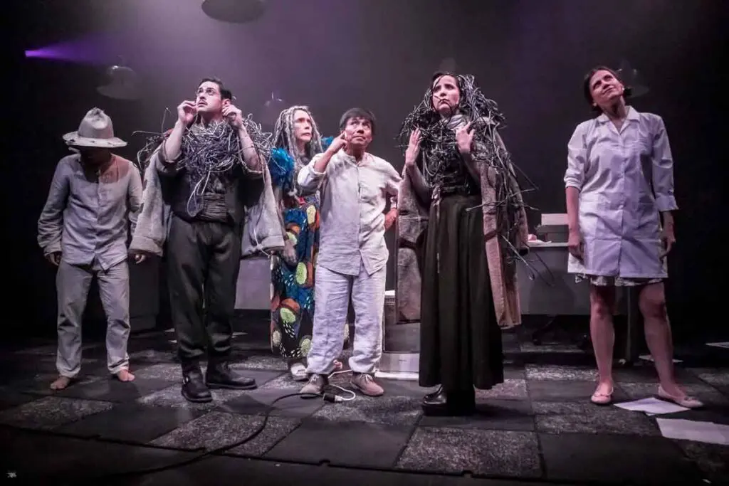 Perderse (una visita a la vorágine) en el teatro petra