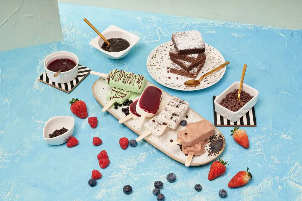 Tres kits para disfrutar de paletas artesanales y brownies esponjosos en casa Dulce en pareja