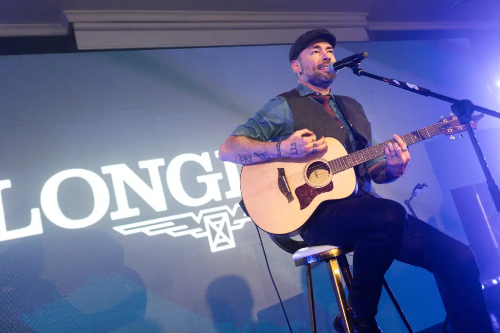 Einstein, deportistas, aviadores y actores: los testigos de la precisión y elegancia de Longines, el reloj que mira al futuro