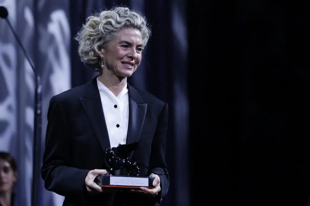 Margarita rosa de francisco: “yo he sido profeta en mi propia tierra” El paraíso película