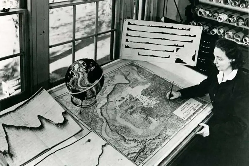 Marie tharp: ¿quién es la persona a la que google le dedica un doodle interactivo?