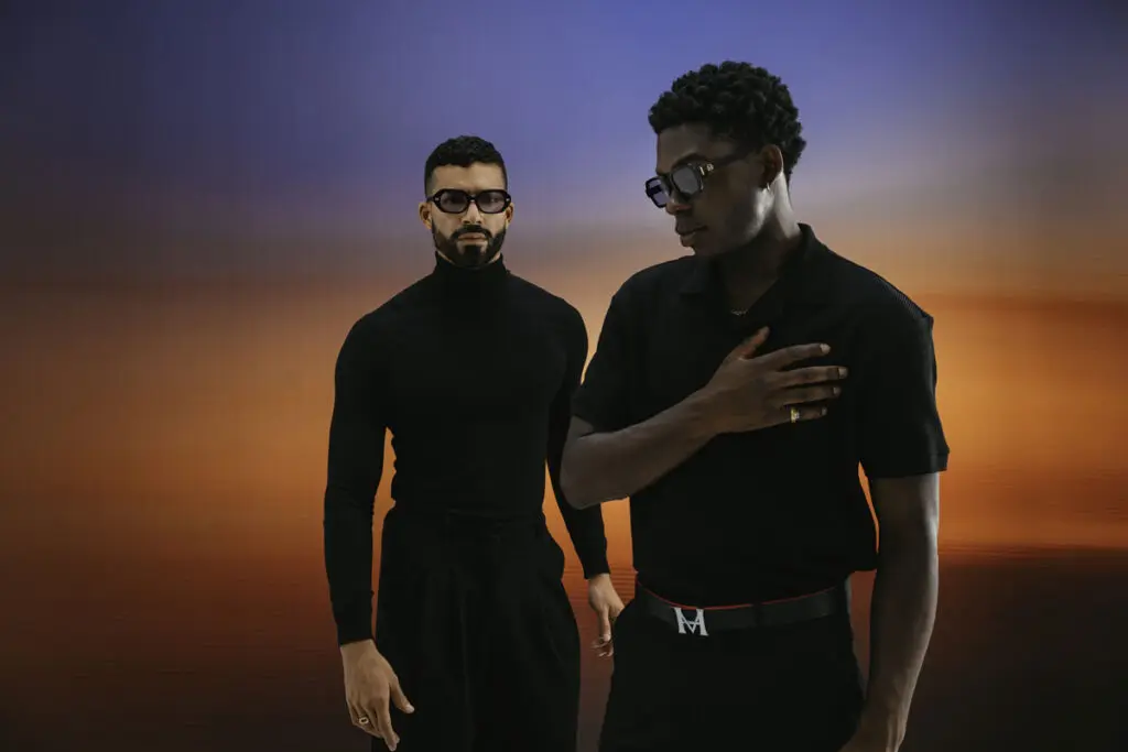 Mario Hernández Folks