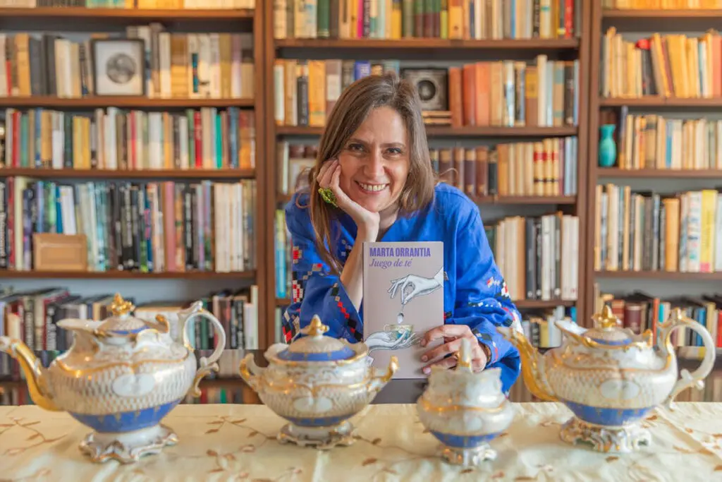 “me descubrí a través de mi linaje familiar”: la confesión de marta orrantia en su nuevo libro