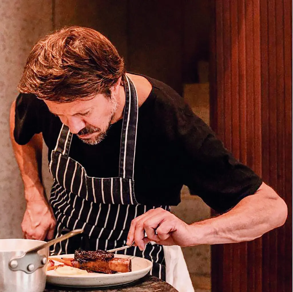 Una aventura gastronómica por cuatro restaurantes con sabor a mar en bogotá
