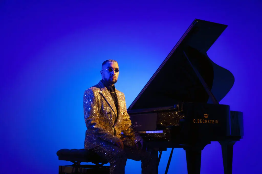 Sofiane pamart: el pianista francés que le compuso una canción a medellín Sofiane pamart entrevista