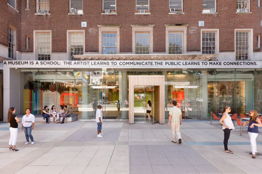 La Trienal del Museo del Barrio: arte colombiano y latino en Nueva York