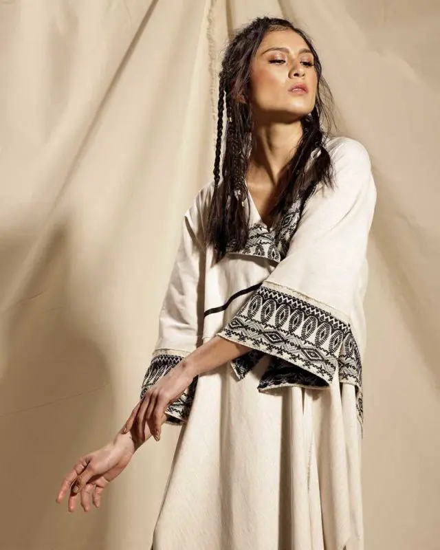 Valkiria colección adriana santacruz