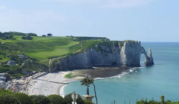 Porte d' Aval, Francia
