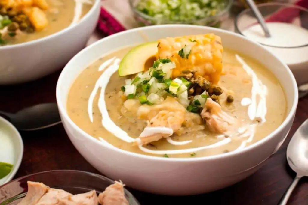 ¿Cuántas calorías tiene el ajiaco y otros platos colombianos? ¿Cuántas calorías tiene el ajiaco y otros platos colombianos?