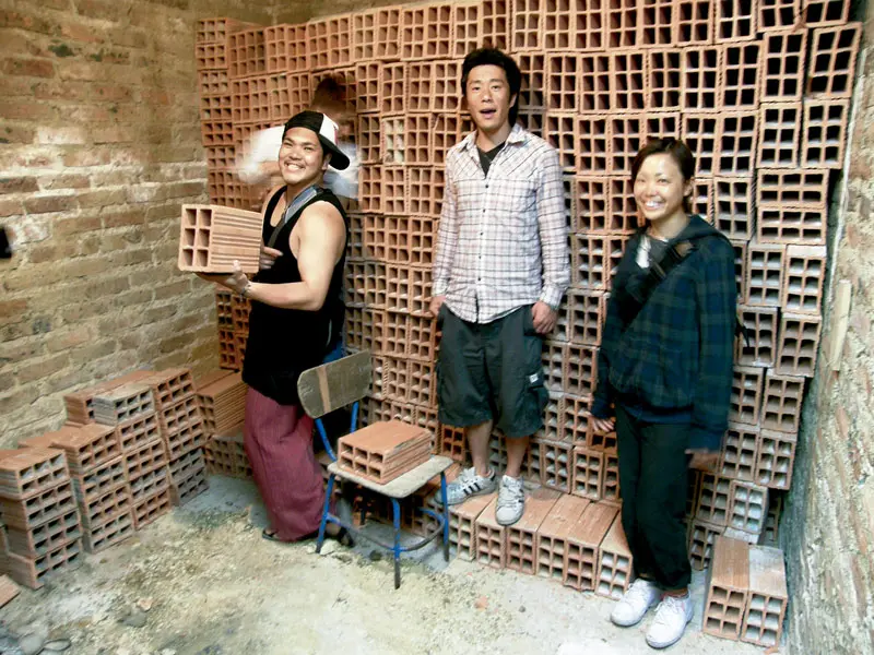 Yokoi Kenji: "Mis amigos no se hubieran suicidado si yo los hubiera llevado a Colombia" Yokoi Kenji: "Mis amigos no se hubieran suicidado si yo los hubiera llevado a Colombia"