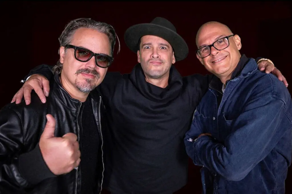 Amigos invisibles