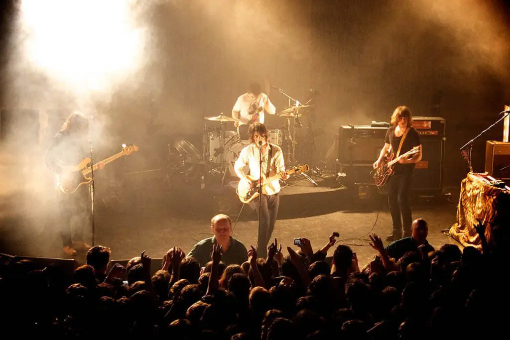 Los arctic monkeys vuelven a bogotá tras tres años