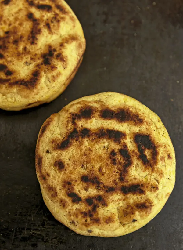 Guía para recorrer la plaza de mercado: ¿Cómo comprar en Paloquemao? Arepas