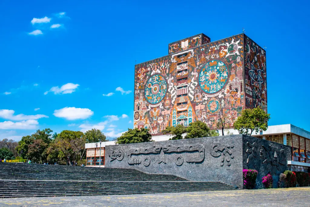 Biblioteca Central
de la Universidad
Nacional Autónoma de méxico