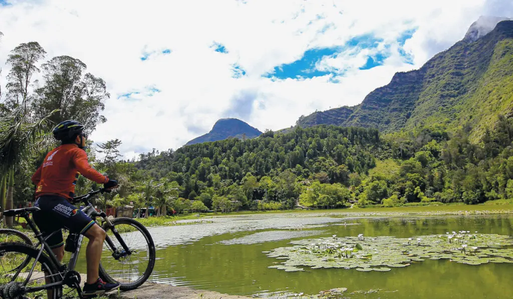 Ciclista, rutas en bicicleta, Colombia