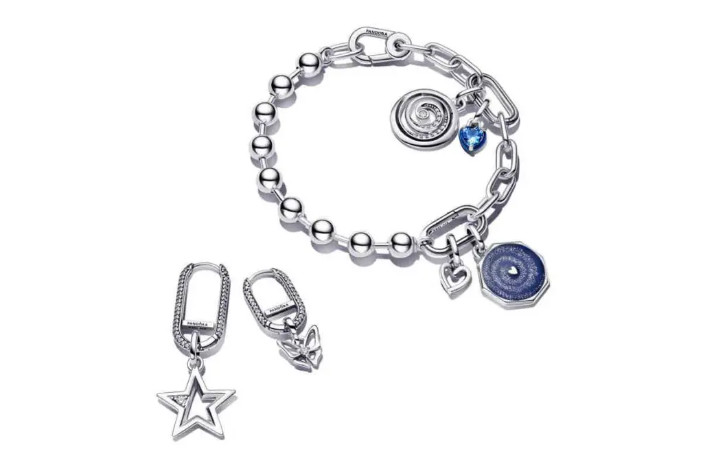 Pandora lanzó la promoción The Grand Bracelet Event junto con una nueva colección