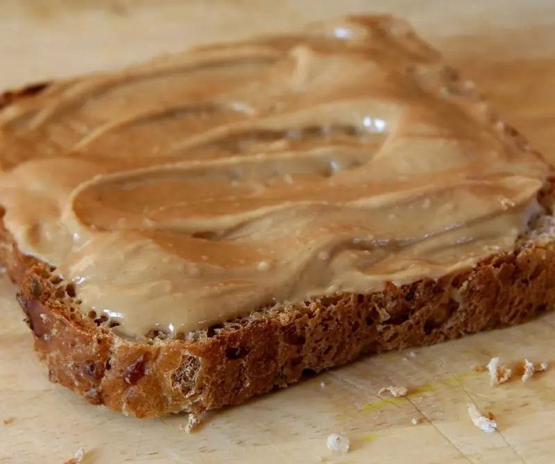 Snacks saludables que puede llevar al trabajo Snacks saludables que puede llevar al trabajo