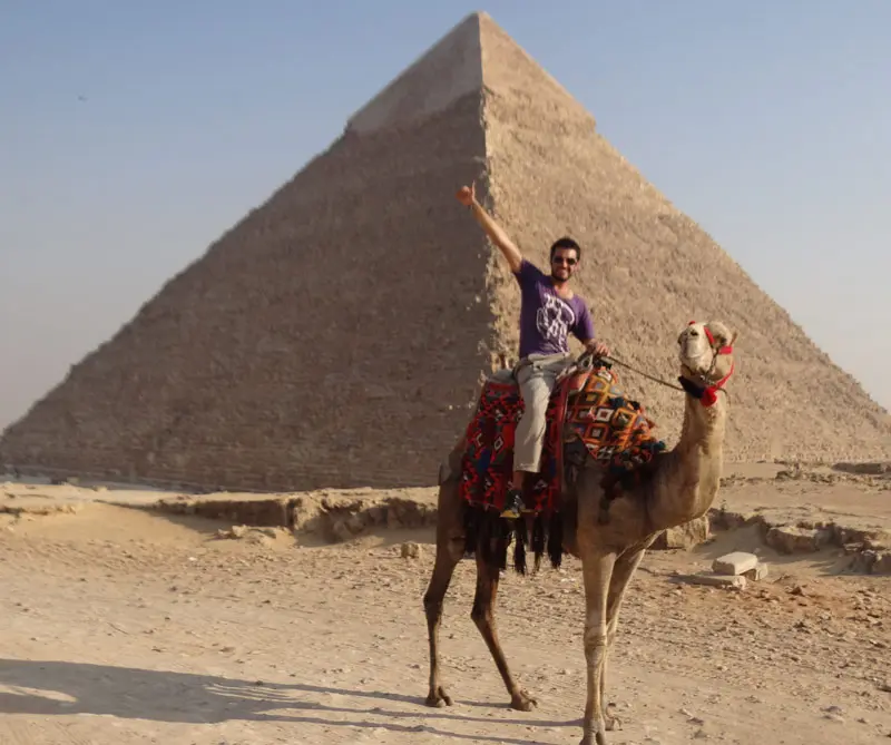 Estos dos colombianos lo dejaron todo para cumplir sus sueños Estos dos colombianos lo dejaron todo para cumplir sus sueños