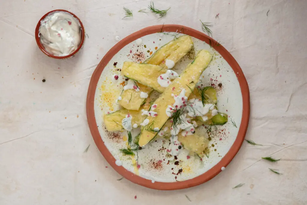 Receta: calabacín con yogur griego y eneldo Receta