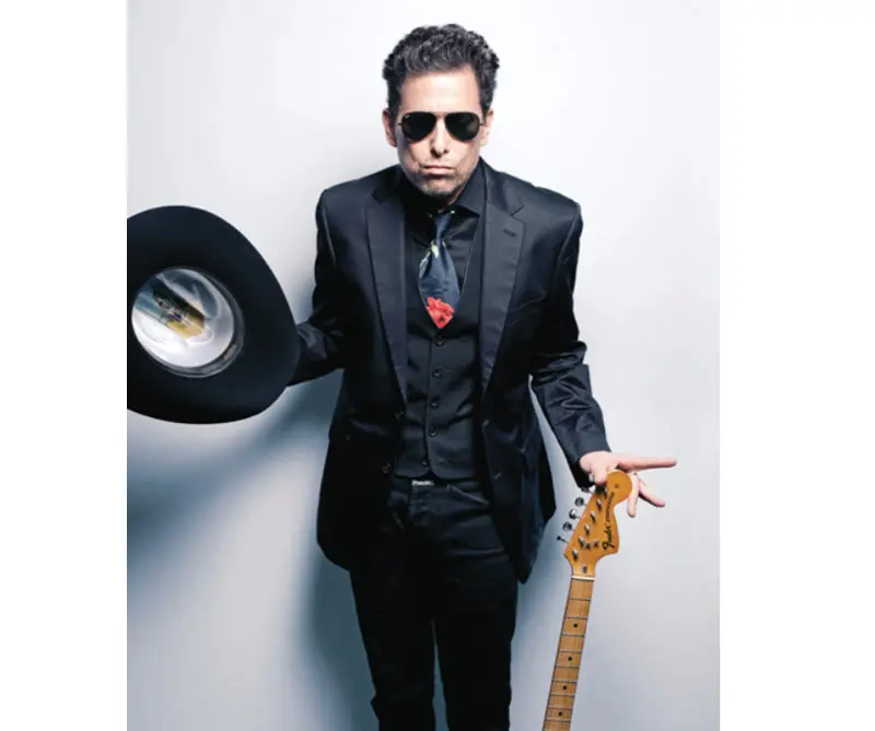 "Vivimos en un apocalipsis de desigualdad y hambre", Andrés Calamaro