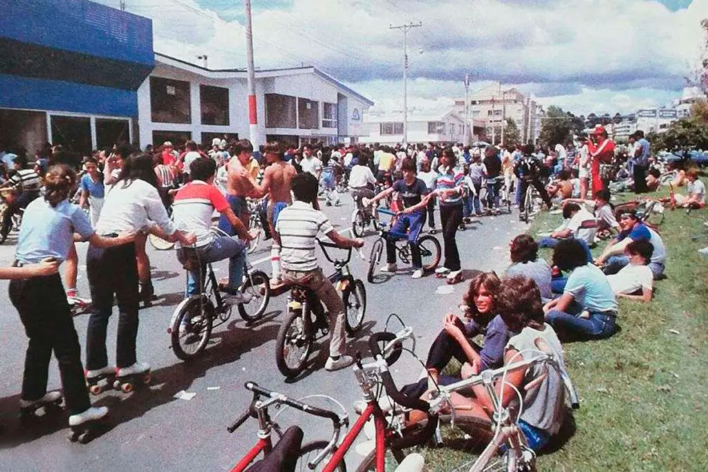 15 fotos que demuestran que la ciclovía es la playa de los bogotanos Ciclovía