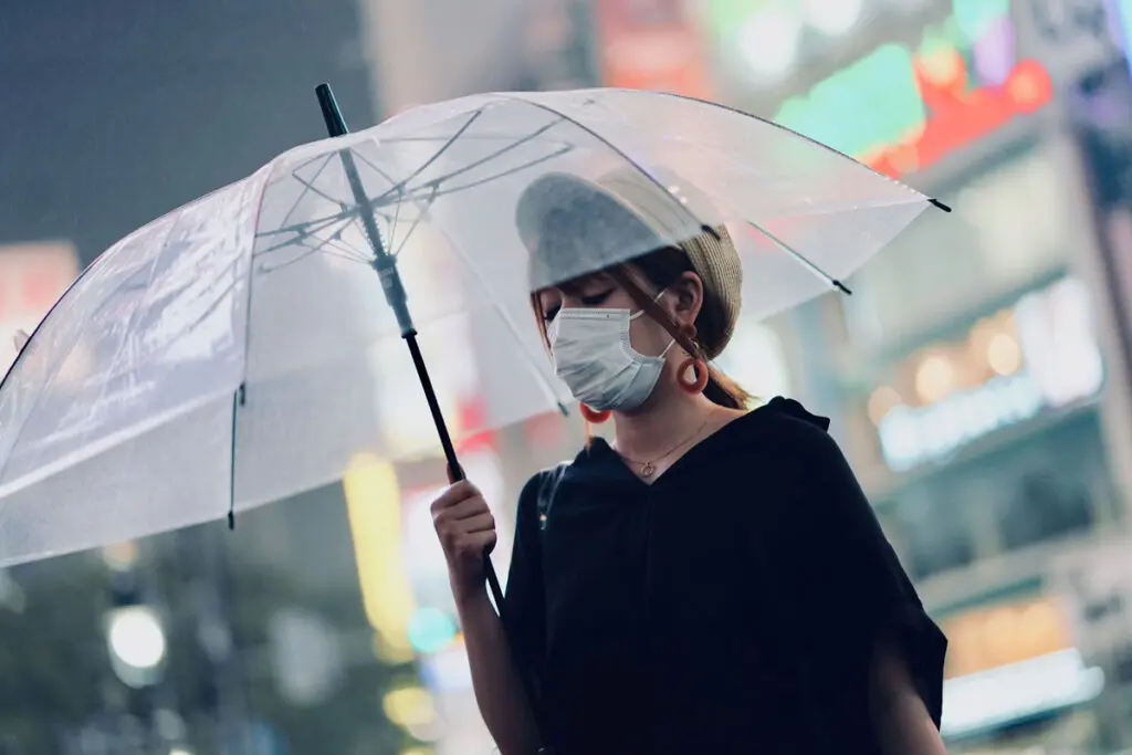 Marcas de moda que diseñaron tapabocas para protegerse del coronavirus Coronavirus_mascara