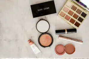 Cinco cursos online de maquillaje, peluquería y cosmética