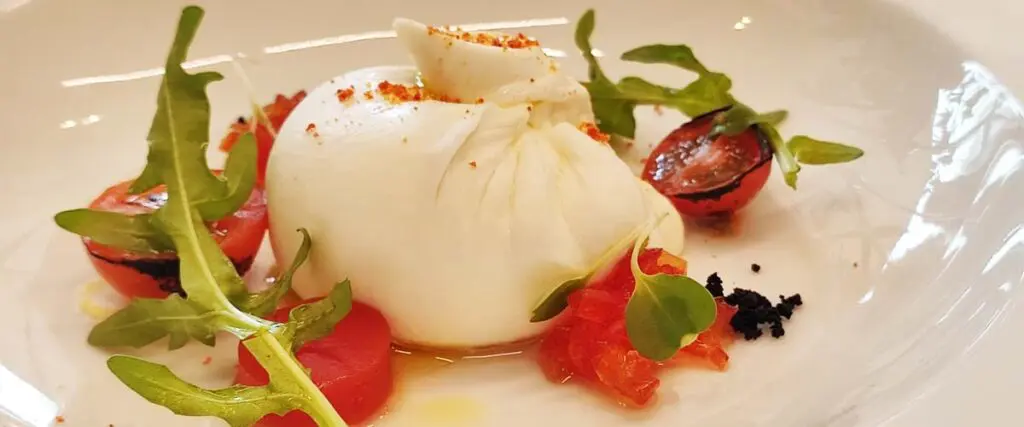 ¿Cuáles serán las tendencias gastronómicas para las bodas en 2023?