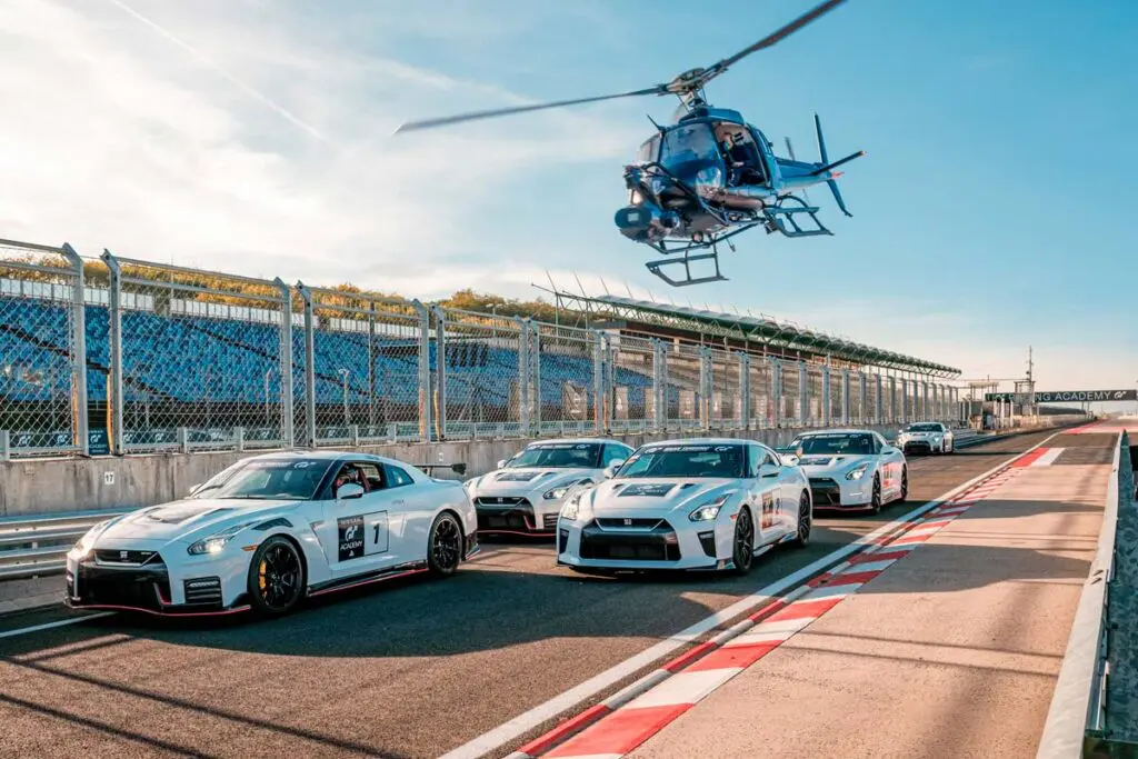 Gran turismo, la película de carreras y automóviles más emocionante de 2023 Gran turismo, nissan