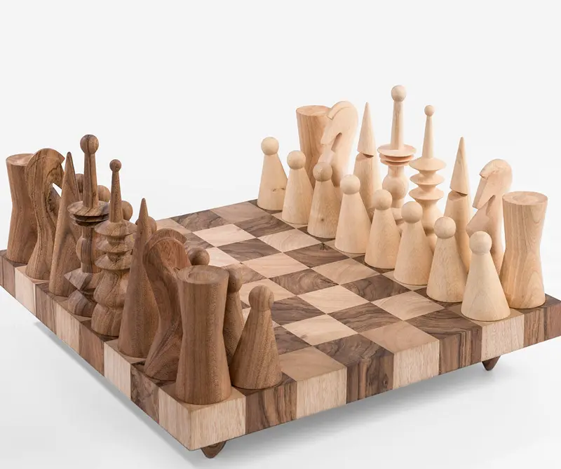 Los objetos de la guerra en versión artesanal