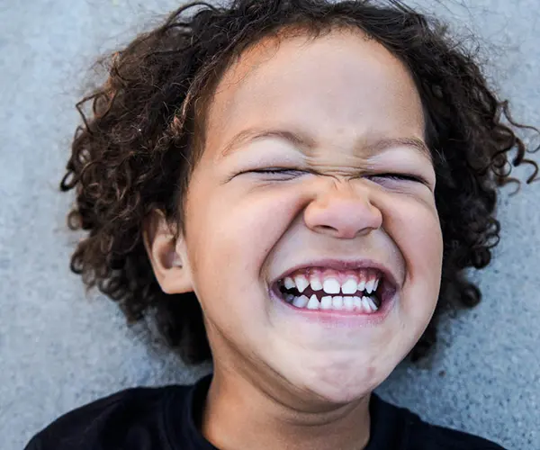 Día Mundial de la alegría: el secreto está en las relaciones sociales felicidad2_600x500