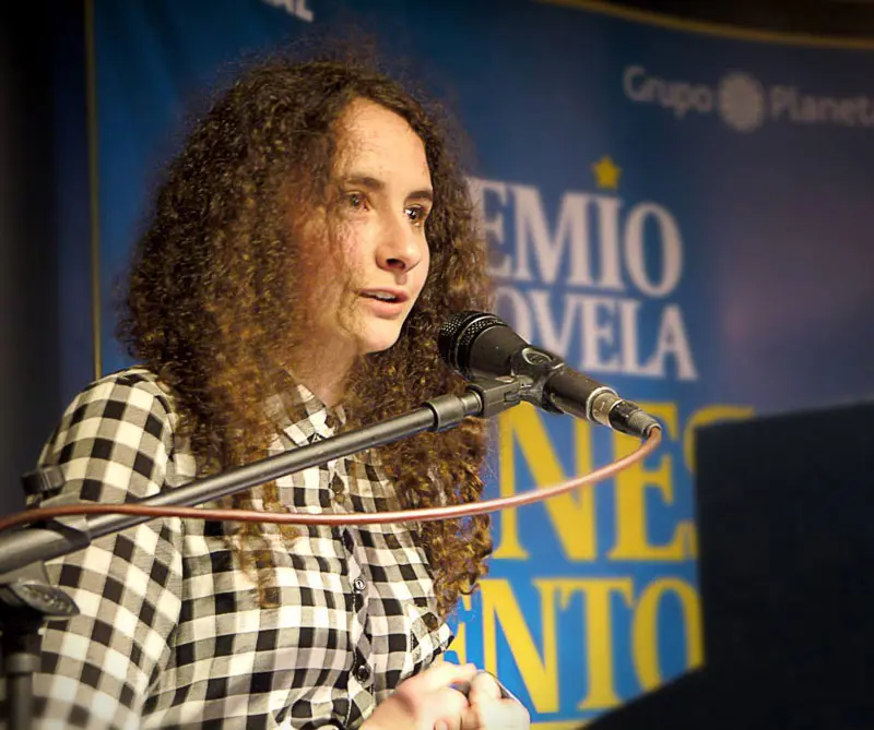 Elisa Estévez Chacín, ganadora del Premio de Novela Jóvenes Talentos