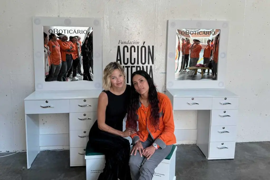 Estaciones de belleza para las mujeres de la cárcel distrital de bogotá Estaciones de belleza