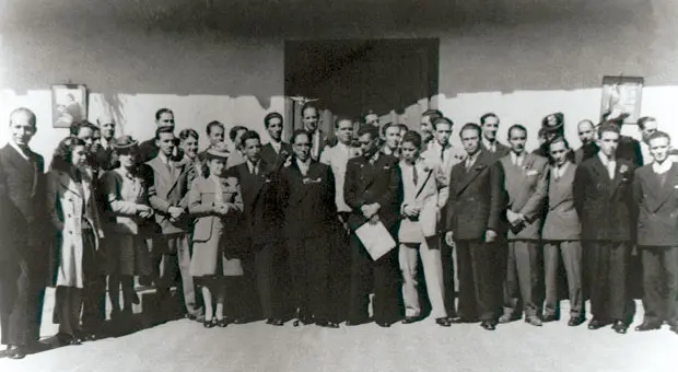El 9 de diciembre de 1946 se graduó la promoción de bachilleres en la que García Márquez se destacó. La foto para la historia. Foto: Archivo particular.